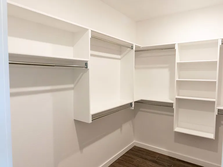 1679 Kalidy Dr — Photo 36