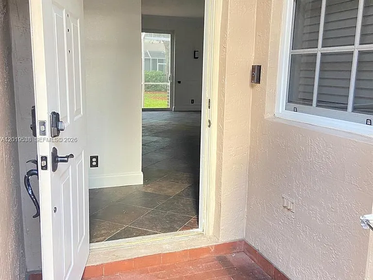 2041 Pompeii Ct #2014 — Photo 34