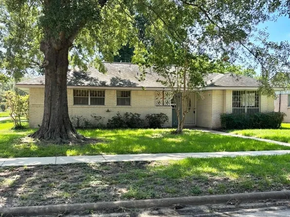 2342 Welk St, Houston, TX 77034