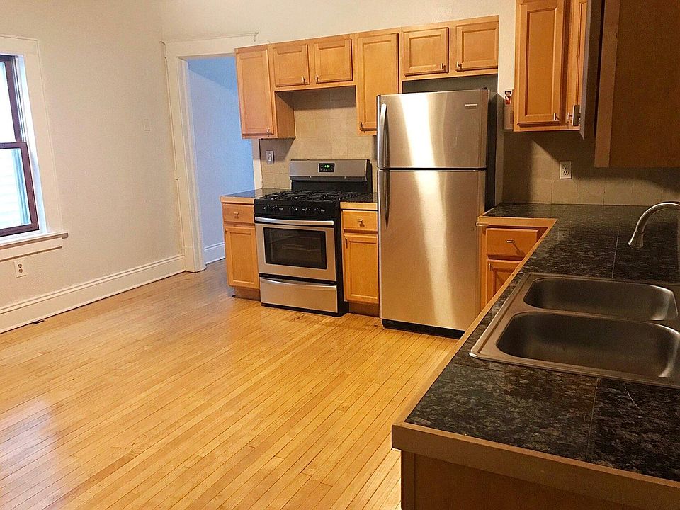 1st image of 344 E Rosedale Ave