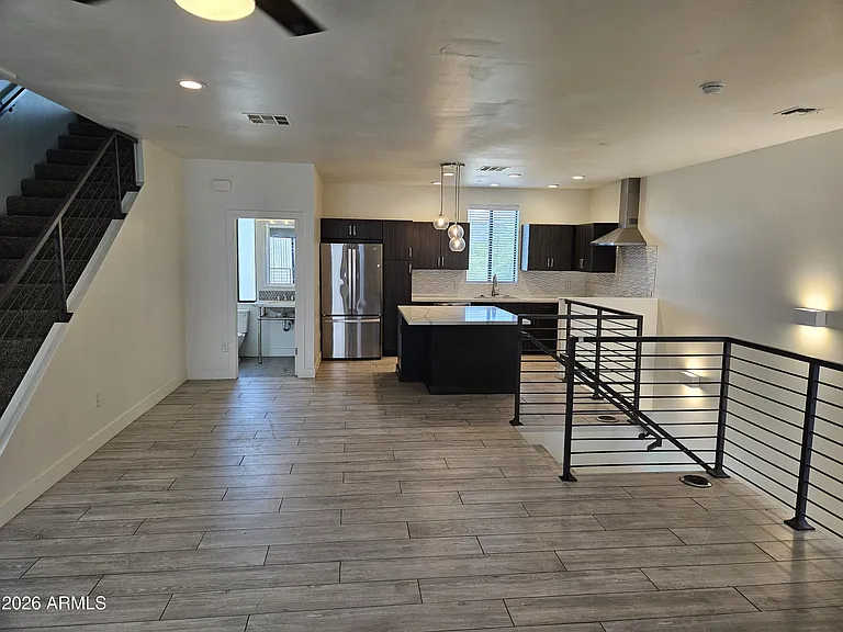259 S Roosevelt St — Photo 6