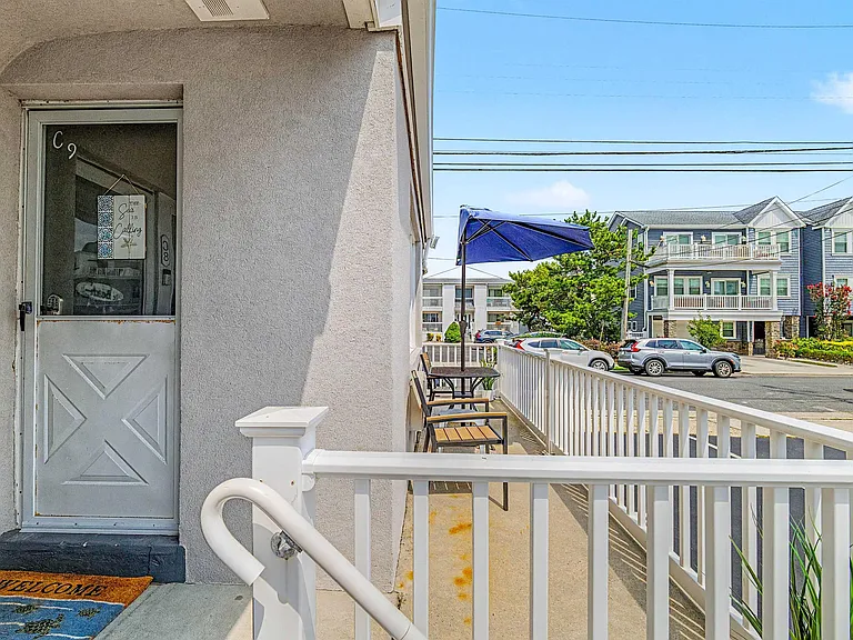 9609 Ventnor Ave #C9 — Photo 5