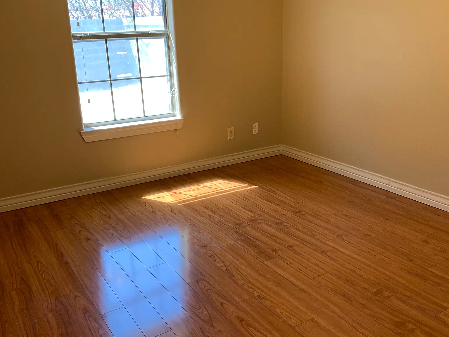 3 bed, 1506 sqft, $1,850 — Photo 3