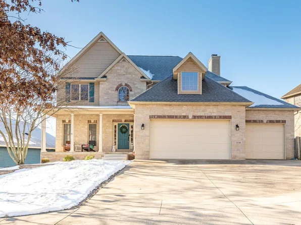 1114 E Calloway St, Bloomington, IN 47401