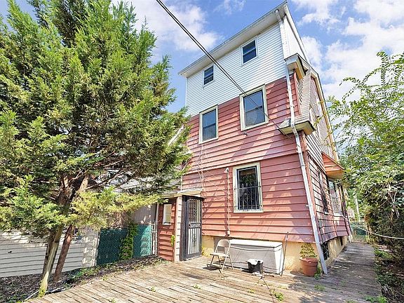 4th image of 8526 115th St