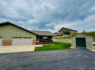 408 Tranquility Ln, Spearfish, SD 57783