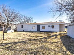 629 SW 45th St, Lawton, OK 73505