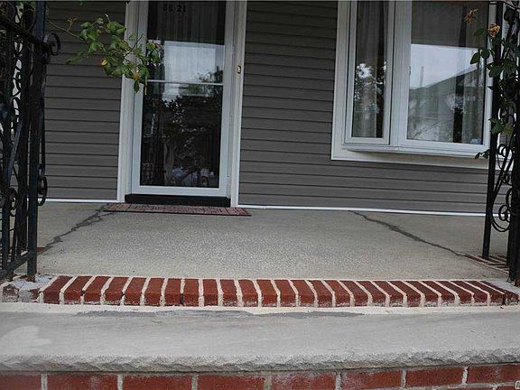 5th image of 8821 107th St