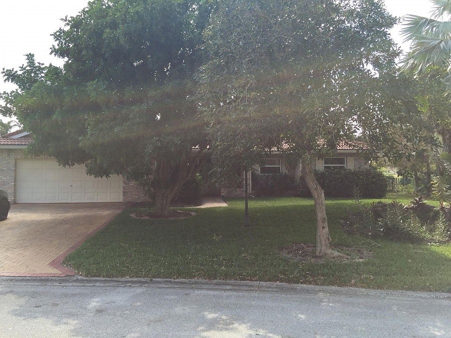 1st image of 8282 SW 1st Mnr