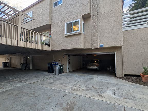 4th image of 3190 Swallows Nest Dr