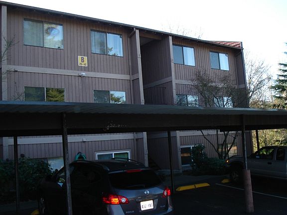 2nd image of 17430 Ambaum Blvd S APT 42