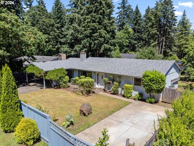 18308 Pilkington Rd, Lake Oswego, OR, 97035