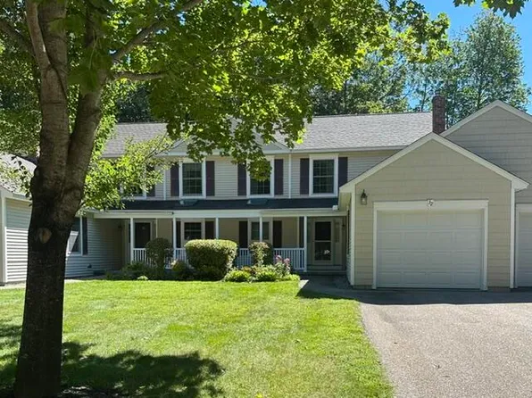 32 Winchester Court #32, Kennebunk, ME 04043