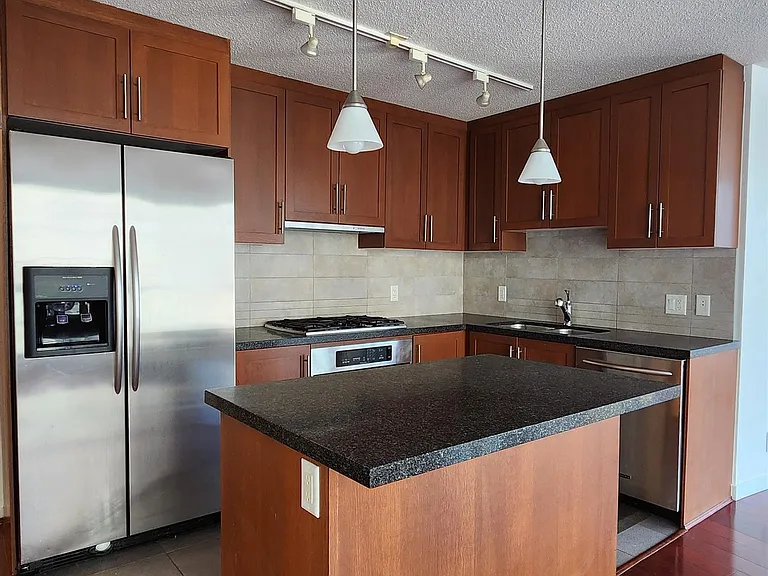 1189 Melville St #1203 — Photo 7