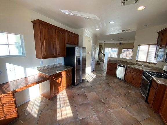 5th image of 11179 African Sunset St