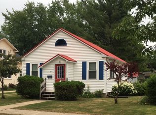 814 N Rath St, Ludington, MI 49431