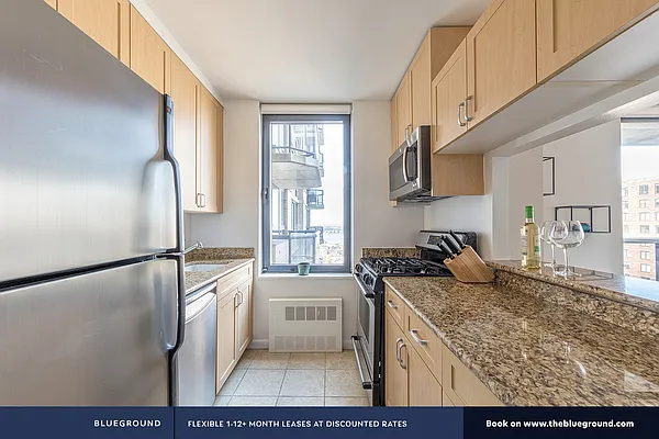 Rented by The Blueground | media 28