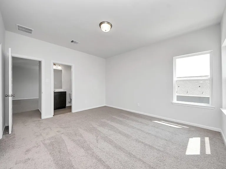 2715 Crested Creek Ln — Photo 15