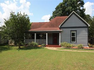 900 E Marvin Ave, Waxahachie, TX 75165