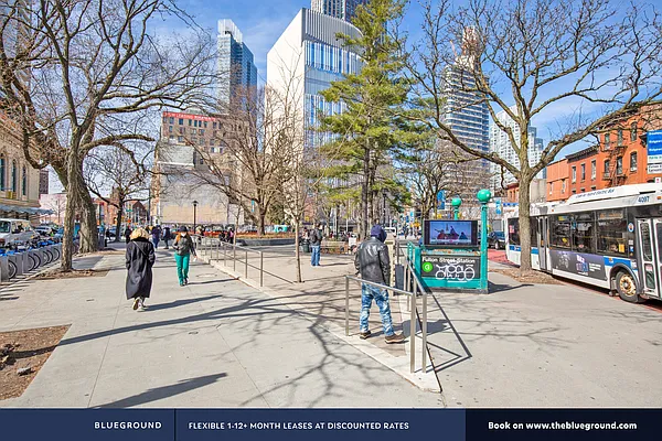 Rented by The Blueground | media 20