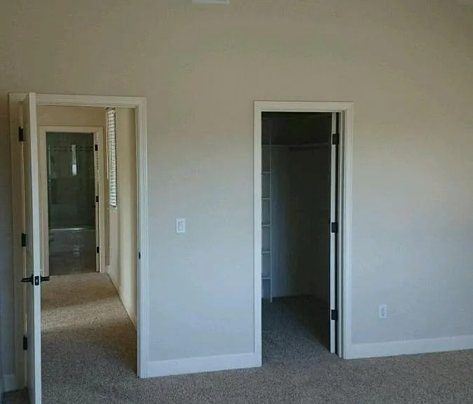 423 Dela Rosa Ave — Photo 19