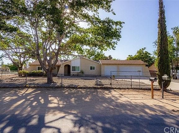 4th image of 10584 Victor Ave