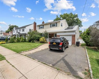 29 Park Boulevard, Malverne, NY, 11565
