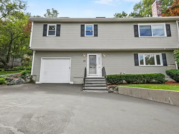 35 Sylvanus Wood Ln, Woburn, MA 01801