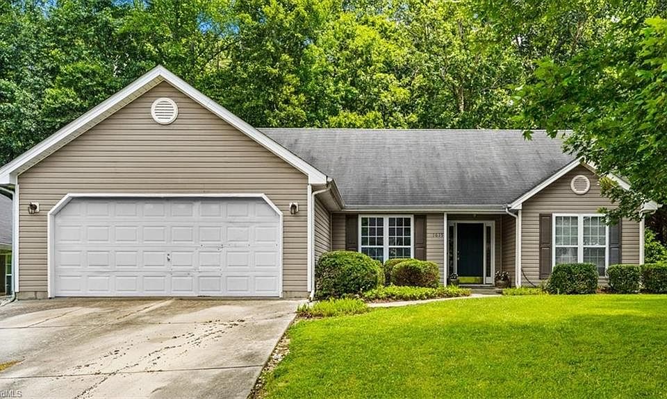 1st image of 1615 Hargrove Dr