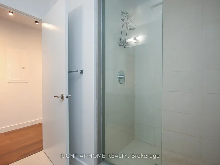224 Lyon St N #1002 — Photo 10