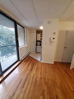 Rented by Bahar Management | media 20