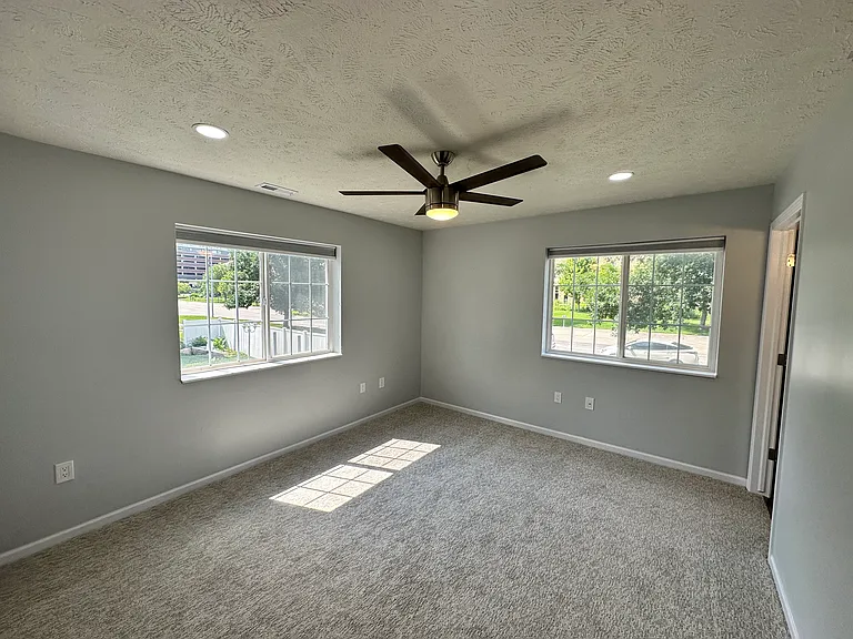 2039 Q St #102 — Photo 8