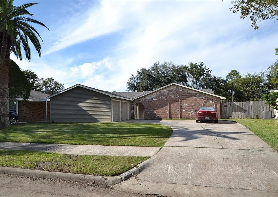 1st image of 11019 Sagehill Dr