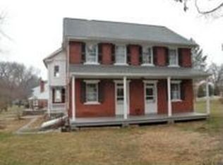 341 Valley Rd, Millersville, PA 17551