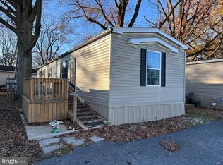 514 Bradley Dr, Mount Joy, PA 17552