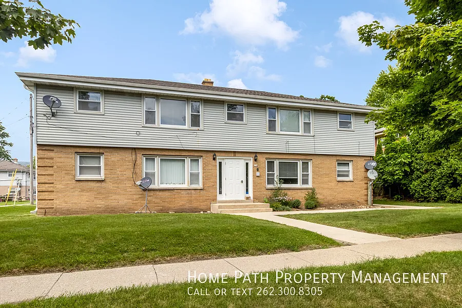2 bed, $1,199 — Photo 1