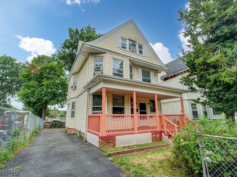 1st image of 153 Park St