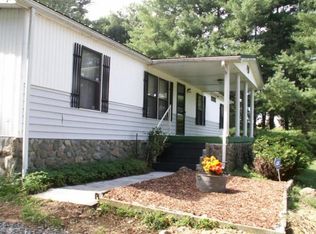 5697 Highway 67 W, Mountain City, TN 37683