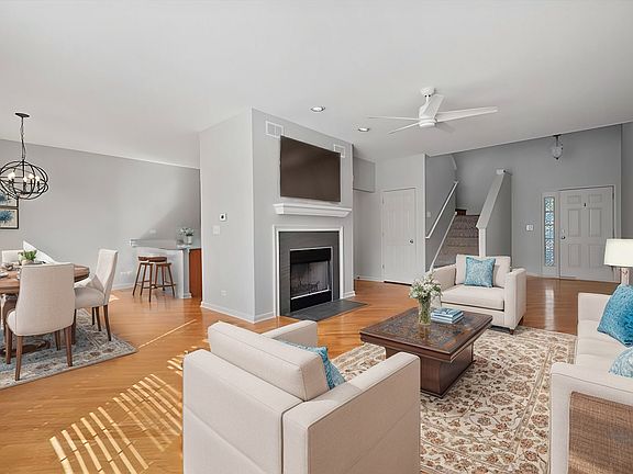 3rd image of 354 Wolcott Ln #354