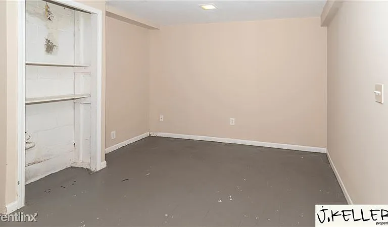 914 Woodlawn Ave — Photo 28