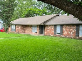 1215 Bois D Arc St, Commerce, TX 75428