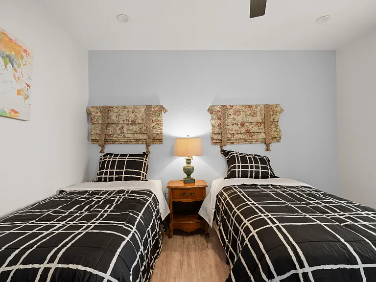 14500 Las Palmas Dr #36 — Photo 19