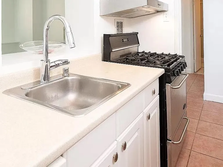 1021 Arlington Blvd #728 — Photo 6