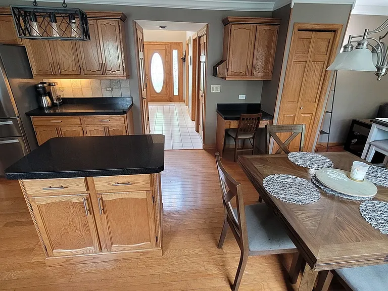 3885 Thornberry Way — Photo 40