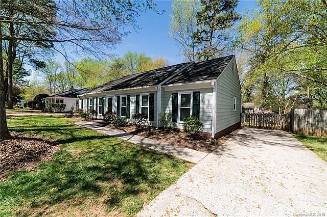 1st image of 1013 Wishing Well Ln