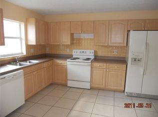 3209 Emerson Ave, Palm Springs, FL 33461