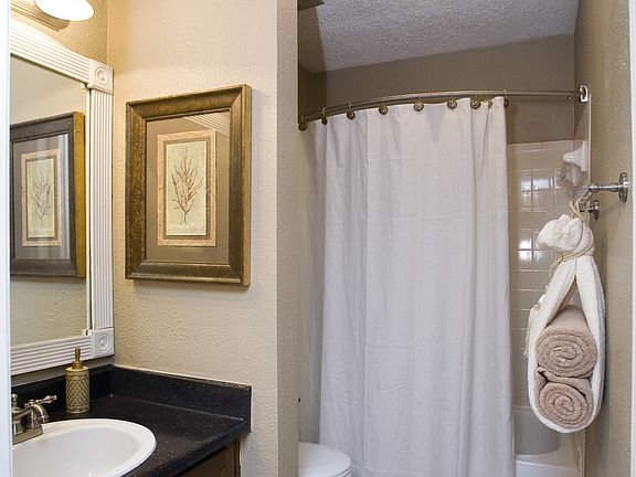 Ozark 2BD, 2BA Townhome