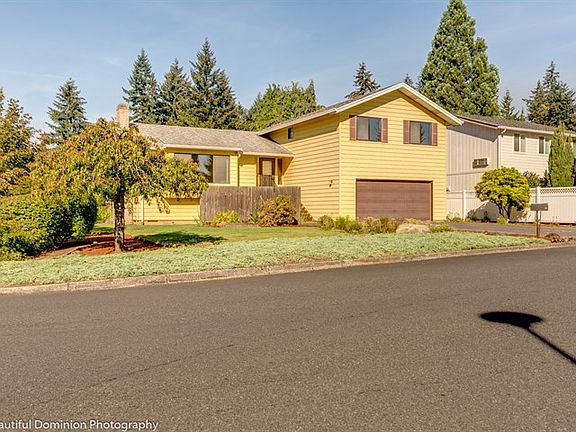 4th image of 1410 SE 121st Ave