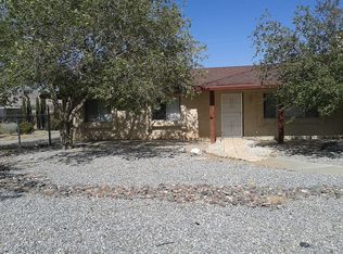 16677 Quinnault Rd, Apple Valley, CA 92307