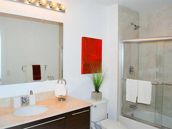 4th image of 1900 N Bayshore Dr APT 2214